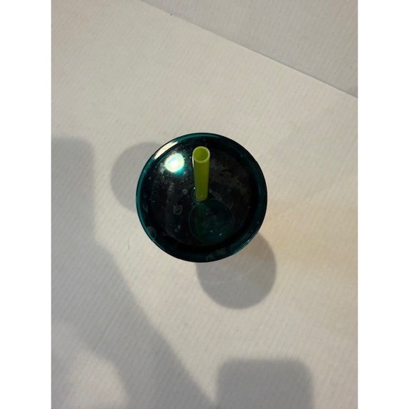 Starbucks 18 fl oz Strawberry 2022 Cold Cup Tumbler Straw Included - Picture 3 of 5